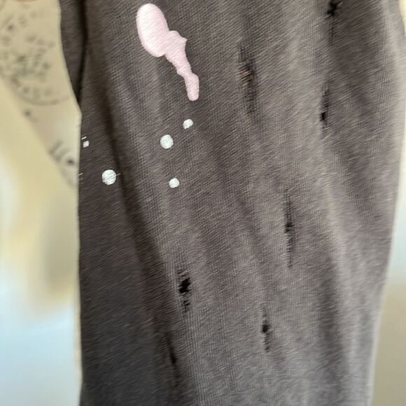 Chaser Faded Black Love Tiger Distressed Holes Sheer Paint Splatter Top - Picture 10 of 12